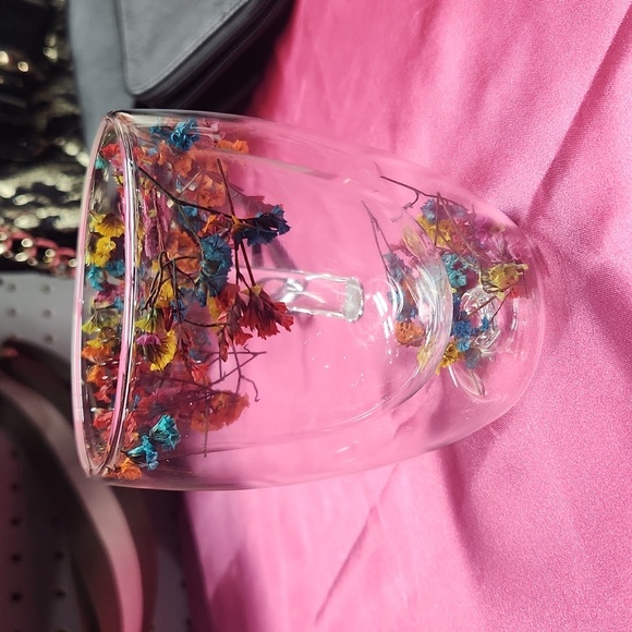 Floral tea cup with moving dried flowers 12oz - Picture 5 of 6